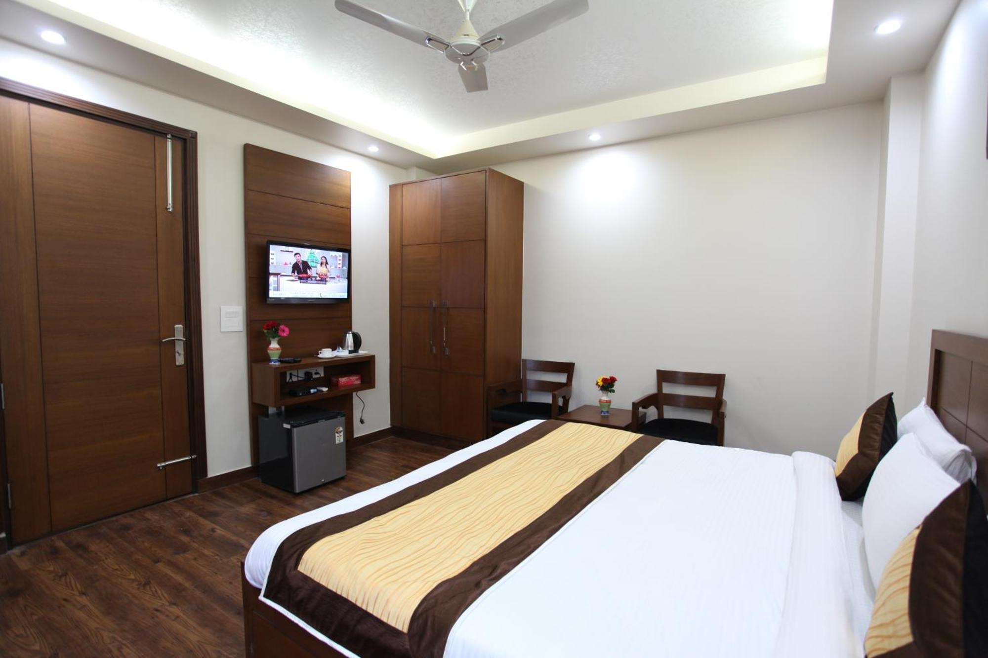 Hc Grand 3* New Delhi