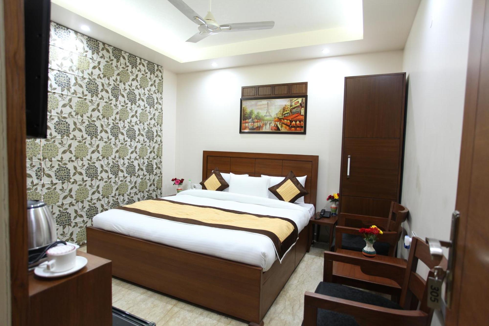 Hotel Hc Grand New Delhi