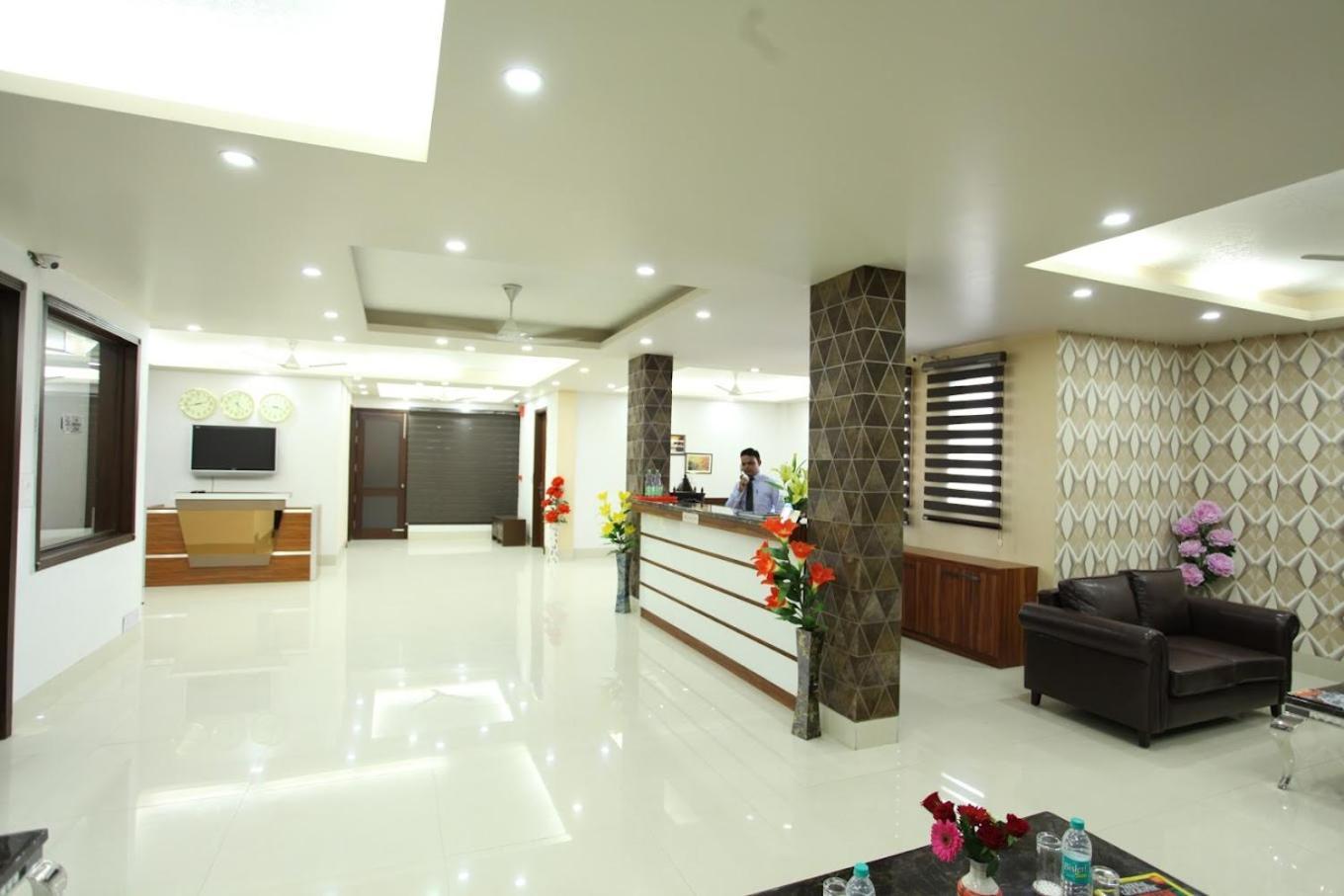 Hotel Hc Grand New Delhi