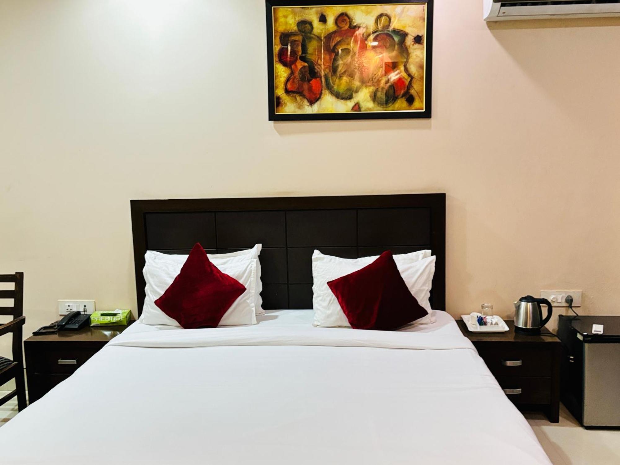 Hotel Hc Grand 3*
