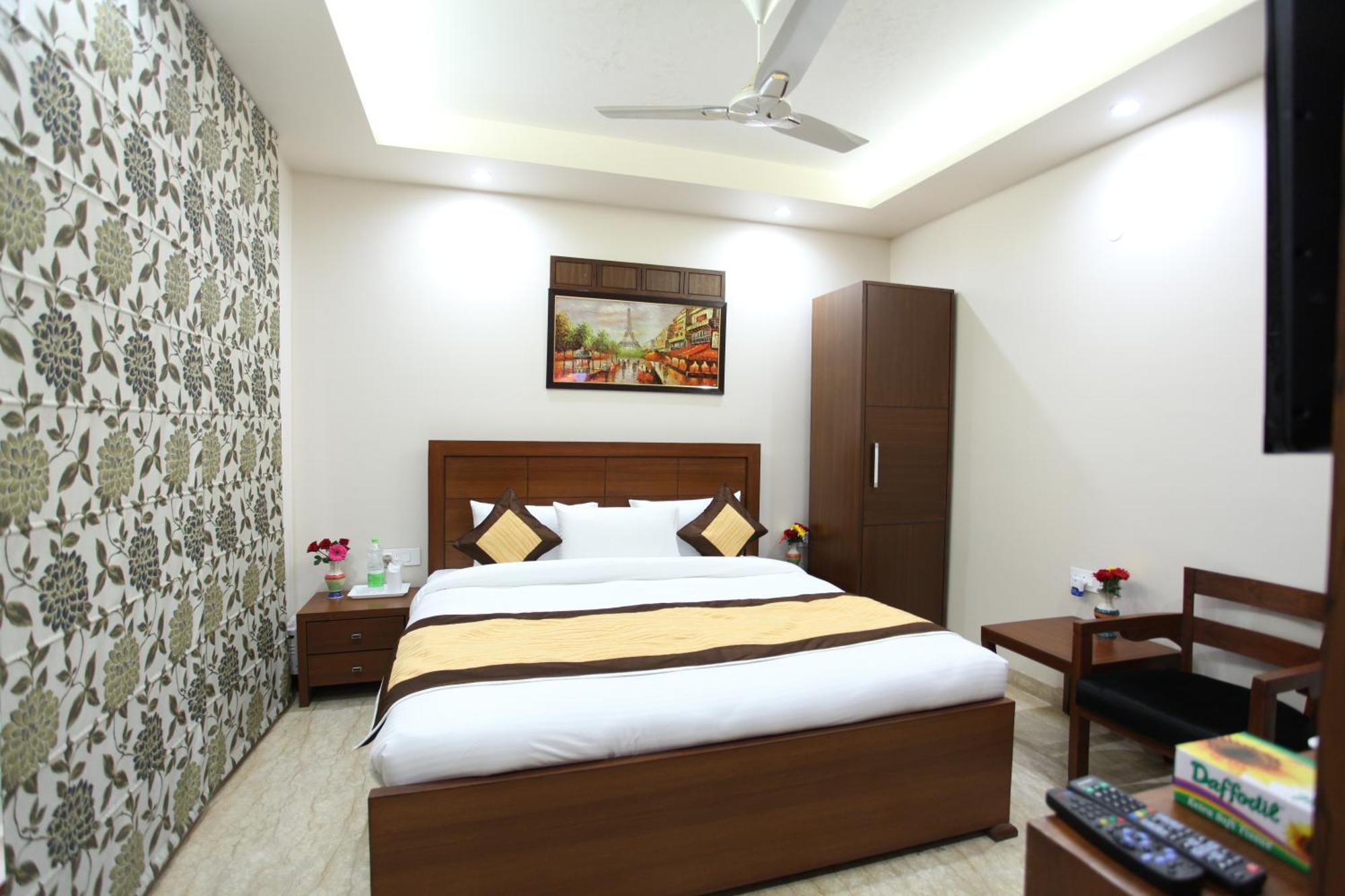 Hc Grand Hotel New Delhi